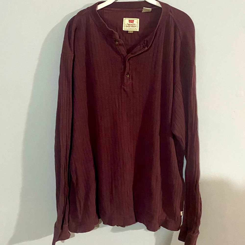 Vintage Levi’s Long Sleeve